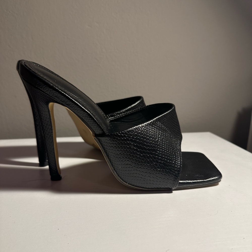 Mule Heels